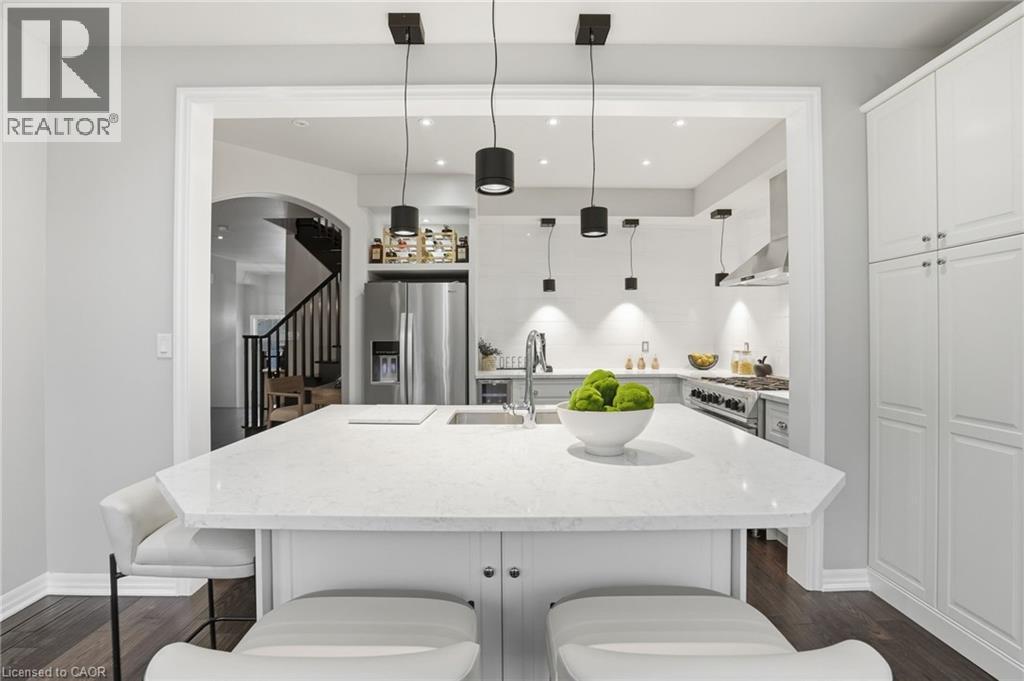 241 Montreal Circle, Stoney Creek, Ontario  L8E 0C6 - Photo 7 - 40806772