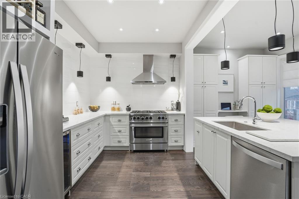 241 Montreal Circle, Stoney Creek, Ontario  L8E 0C6 - Photo 11 - 40806772