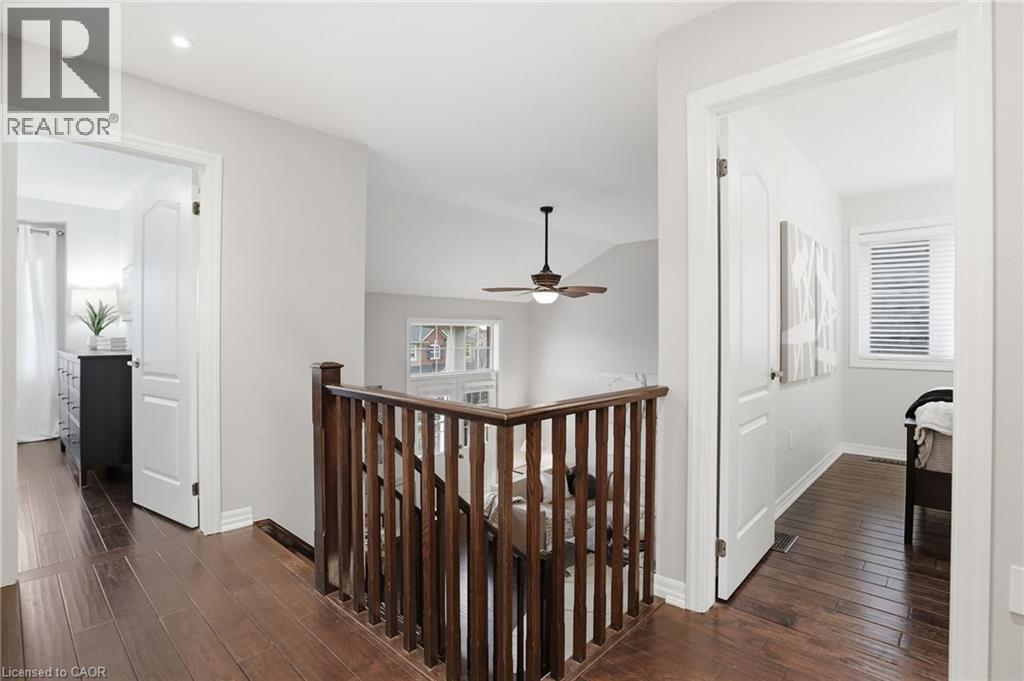 241 Montreal Circle, Stoney Creek, Ontario  L8E 0C6 - Photo 21 - 40806772