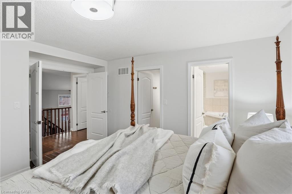 241 Montreal Circle, Stoney Creek, Ontario  L8E 0C6 - Photo 26 - 40806772