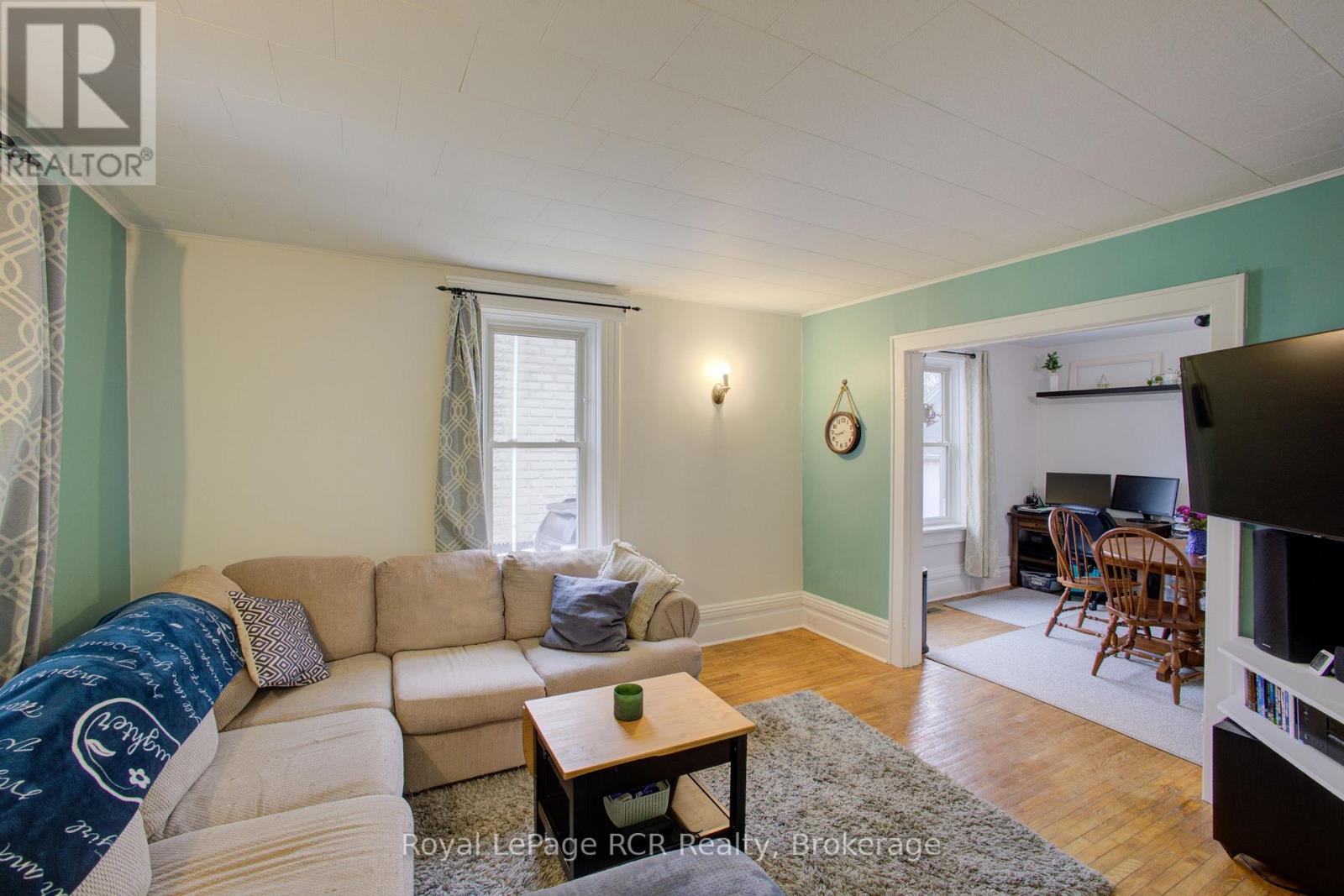 161 Tucker Street, Wellington North, Ontario  N0G 1A0 - Photo 11 - X12872100