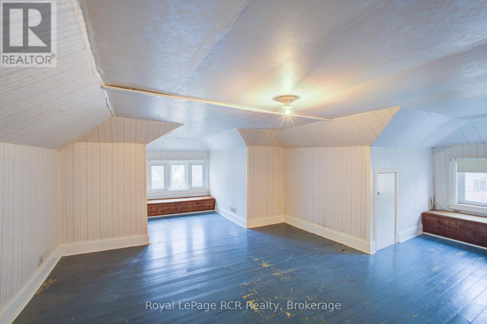 161 Tucker Street, Wellington North, Ontario  N0G 1A0 - Photo 21 - X12872100