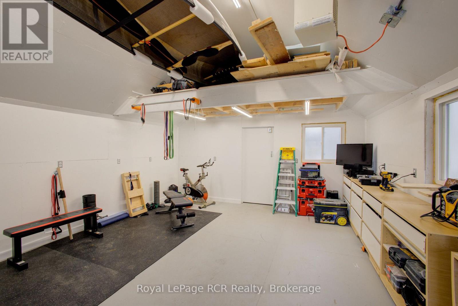 161 Tucker Street, Wellington North, Ontario  N0G 1A0 - Photo 25 - X12872100