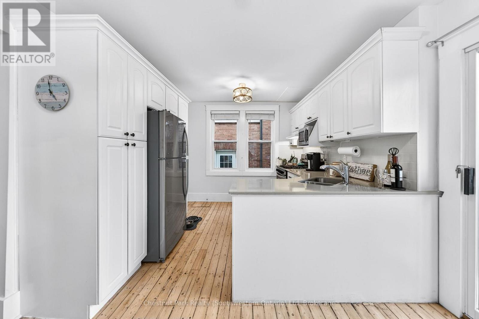 122 Kingsmill Avenue, Guelph, Ontario  N1E 5W2 - Photo 18 - X12872112