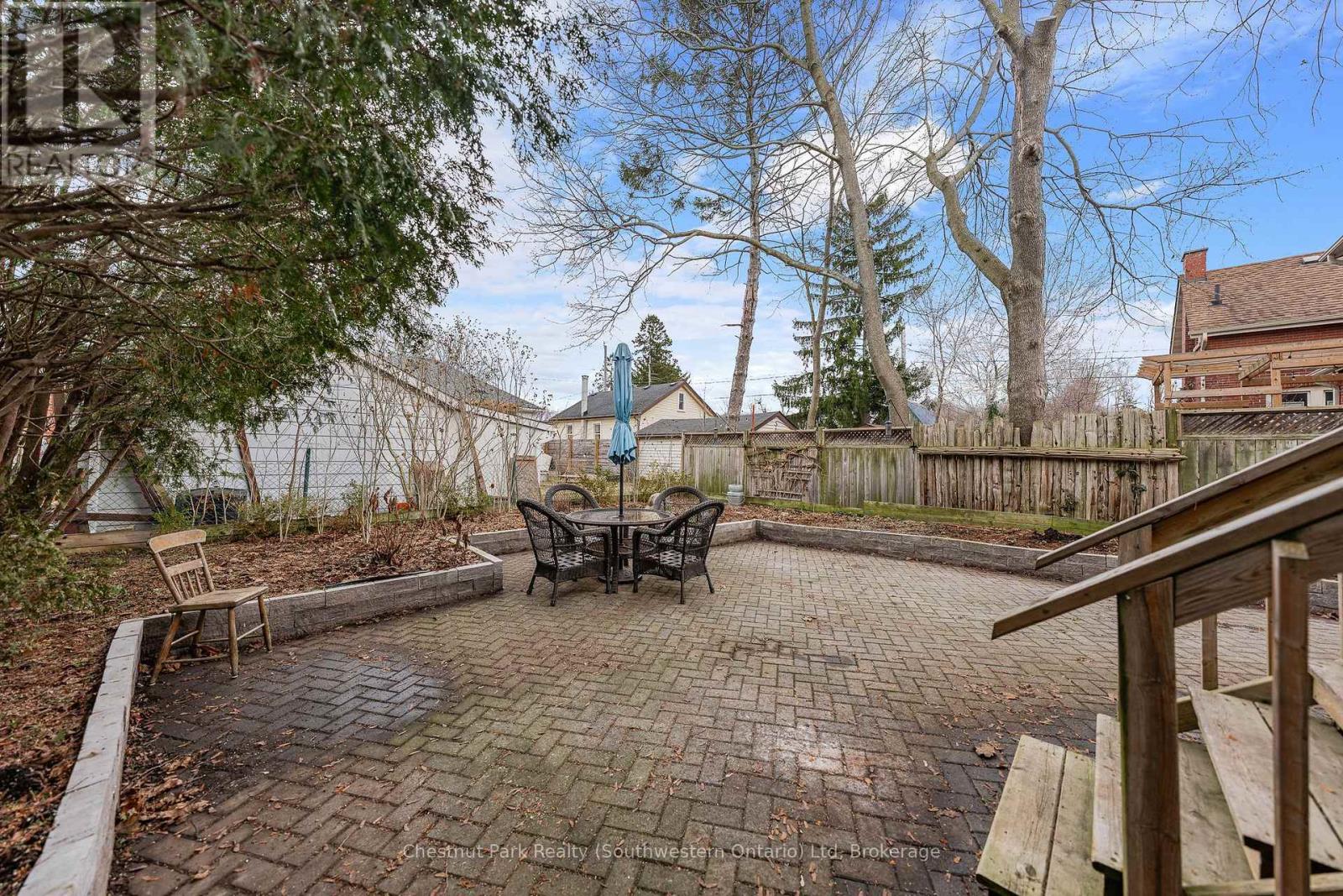 122 Kingsmill Avenue, Guelph, Ontario  N1E 5W2 - Photo 40 - X12872112