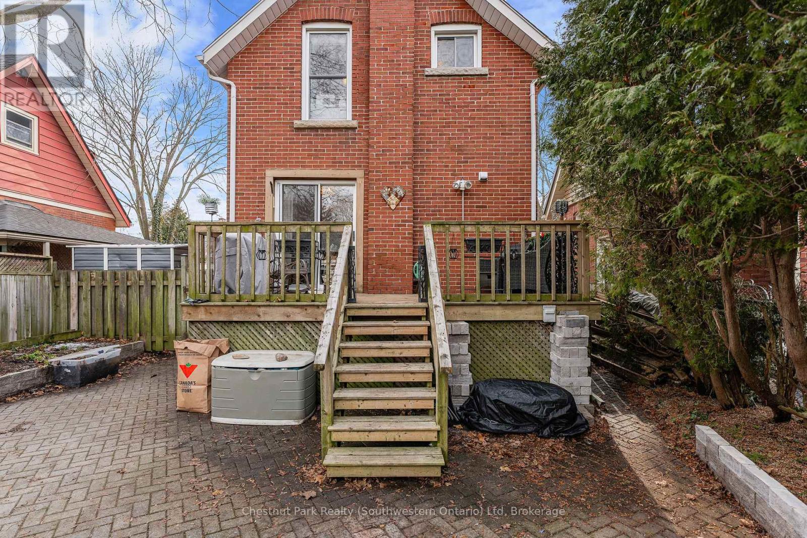 122 Kingsmill Avenue, Guelph, Ontario  N1E 5W2 - Photo 41 - X12872112