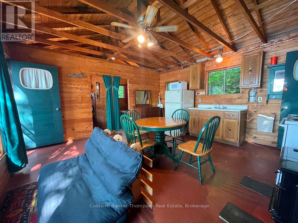 19wa Pool Lake, Strong, Ontario  P0A 1Z0 - Photo 11 - X12872126