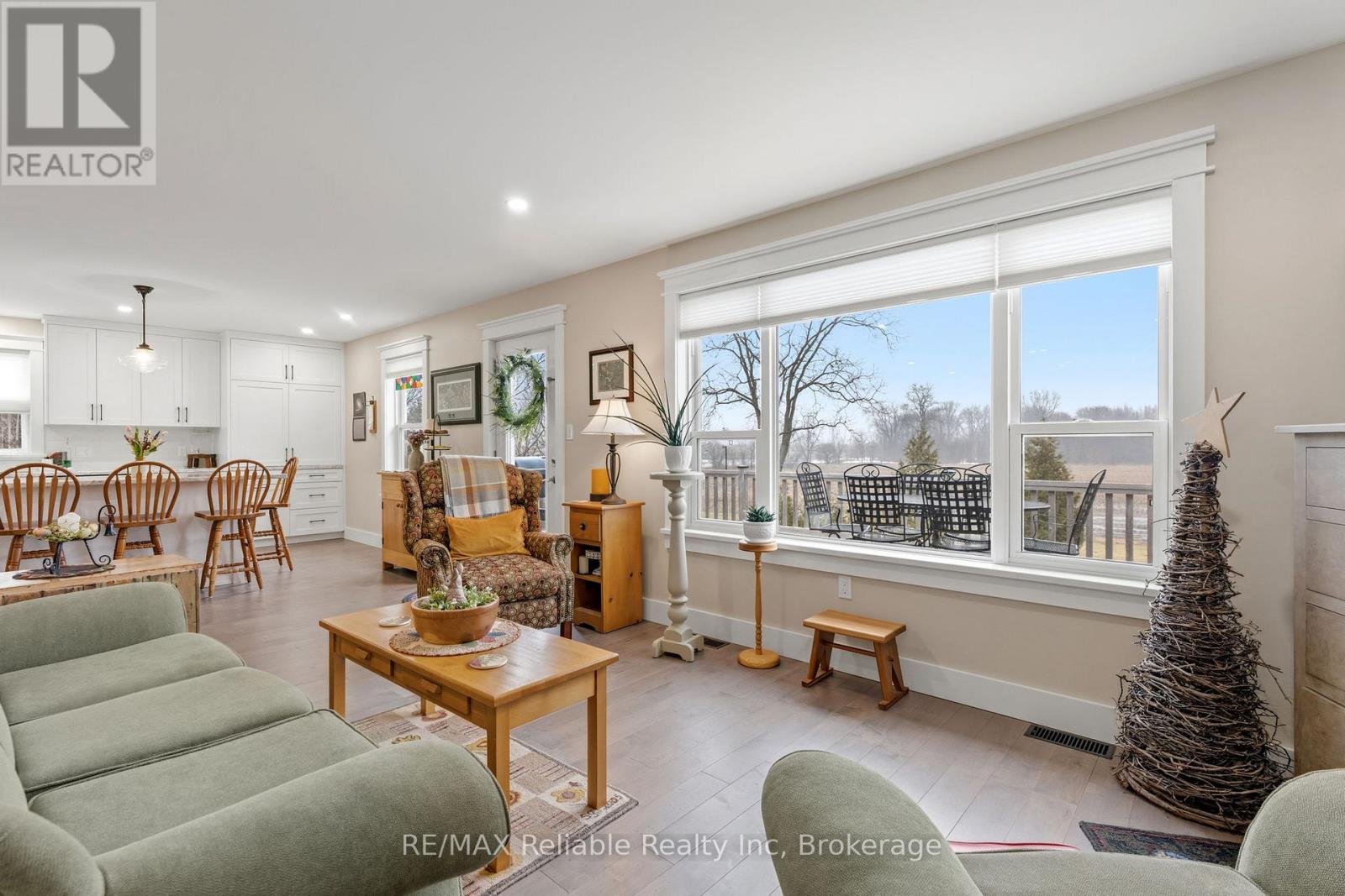 144 James Street, Huron East, Ontario  N0K 1W0 - Photo 17 - X12872156