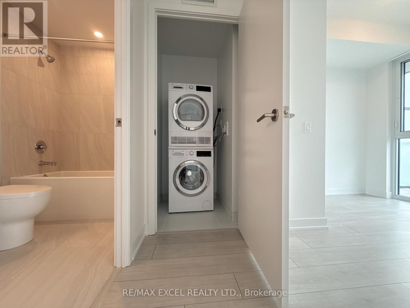 2125 - 5858 Yonge St Street, Toronto, Ontario  M2M 0C6 - Photo 15 - C12871920