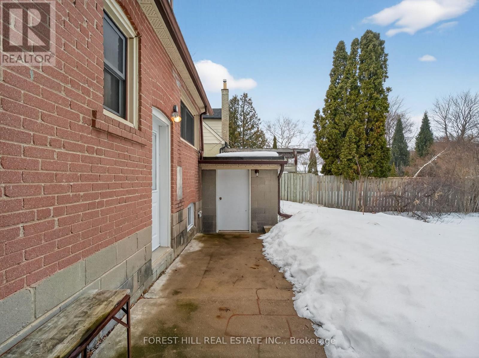 160 Pleasant Avenue, Toronto, Ontario  M2M 1M3 - Photo 27 - C12871932