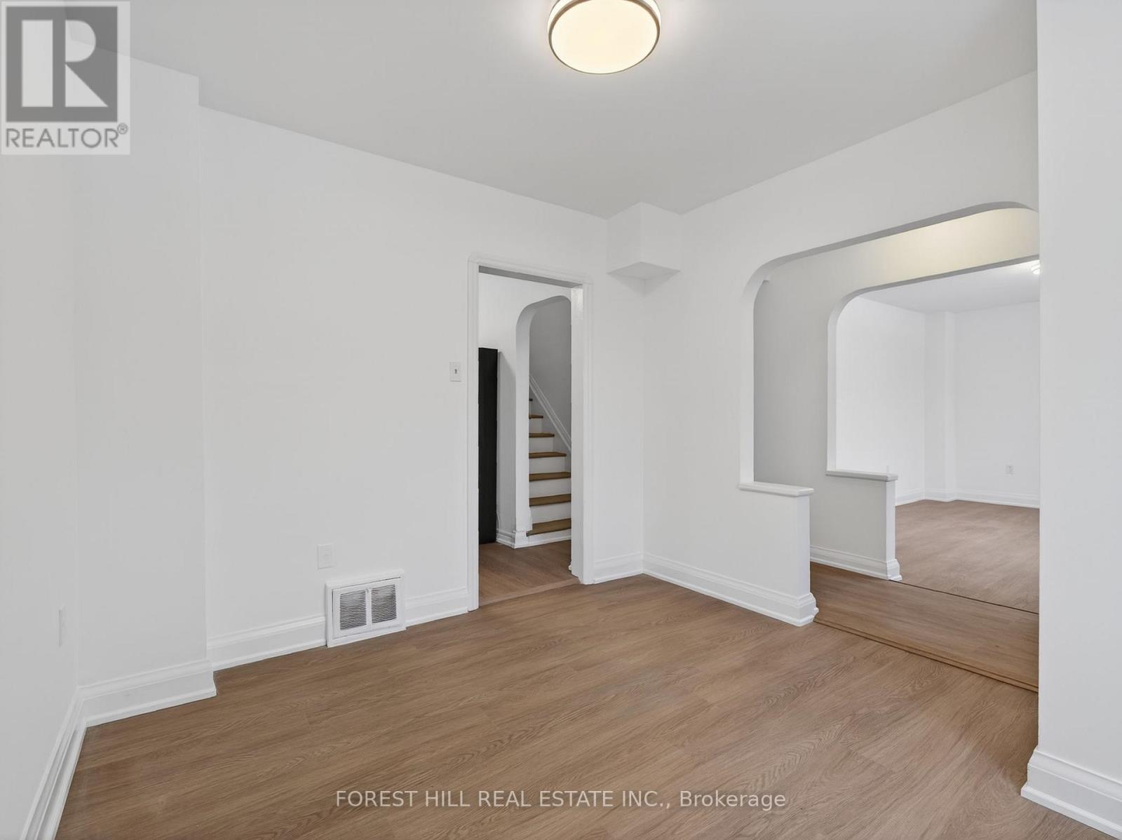 160 Pleasant Avenue, Toronto, Ontario  M2M 1M3 - Photo 6 - C12871932