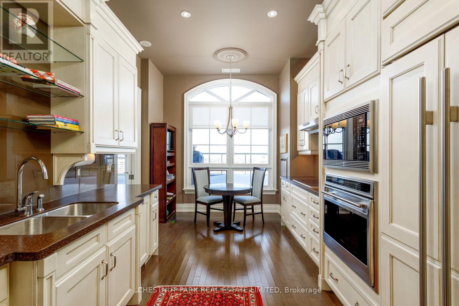 804 - 21 Burkebrook Place, Toronto, Ontario  M4G 0A2 - Photo 16 - C12871972