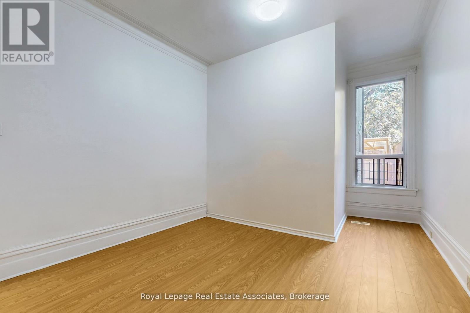 143 Seaton Street, Toronto, Ontario  M5A 2T2 - Photo 11 - C12872052