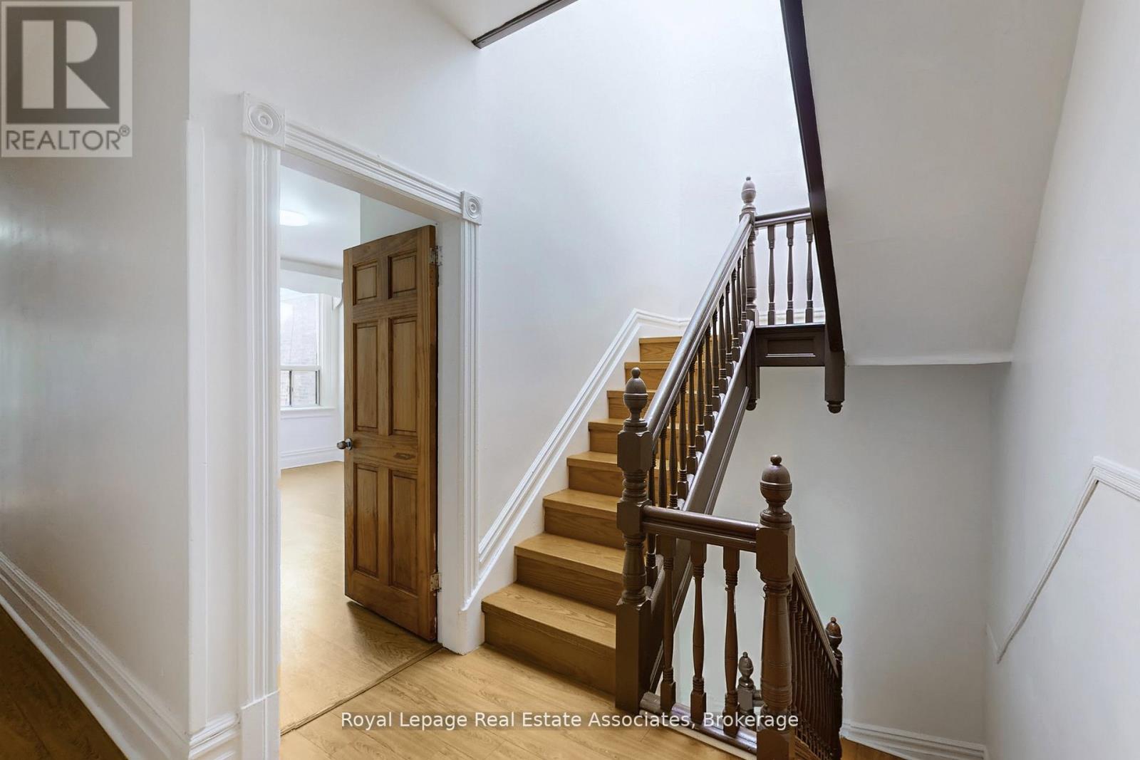 143 Seaton Street, Toronto, Ontario  M5A 2T2 - Photo 30 - C12872052