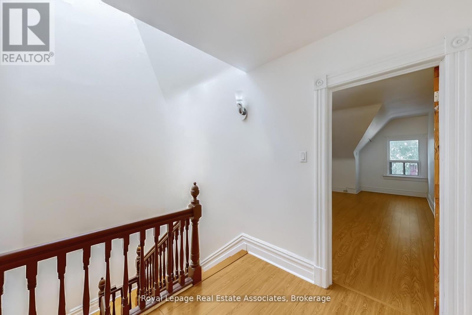 143 Seaton Street, Toronto, Ontario  M5A 2T2 - Photo 32 - C12872052