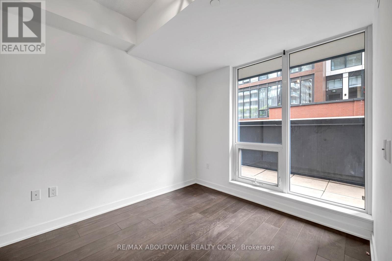 915 - 115 Blue Jays Way, Toronto, Ontario  M5V 0N4 - Photo 19 - C12872092