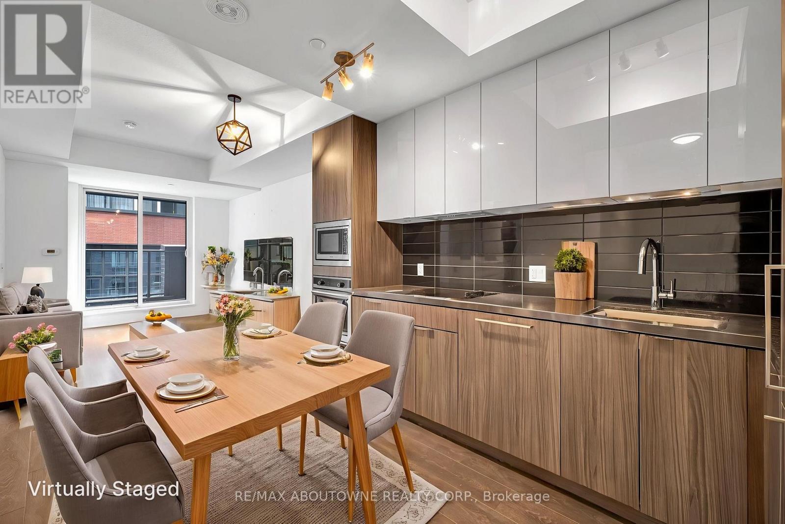 915 - 115 Blue Jays Way, Toronto, Ontario  M5V 0N4 - Photo 4 - C12872092