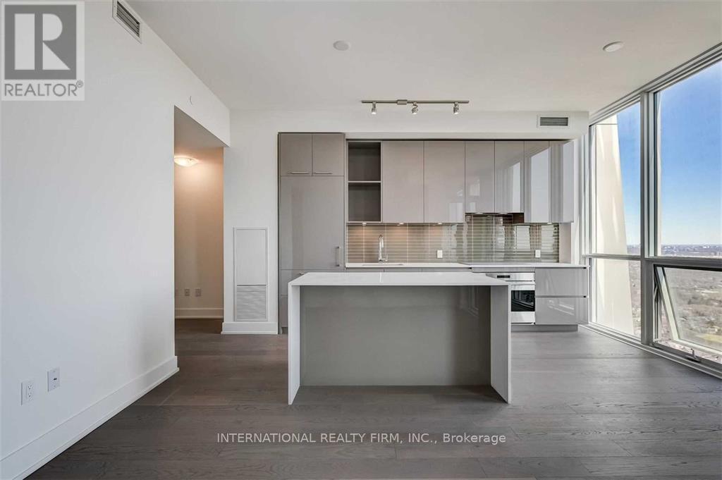 5409 - 1 Yorkville Avenue, Toronto, Ontario  M4W 0B1 - Photo 2 - C12872098