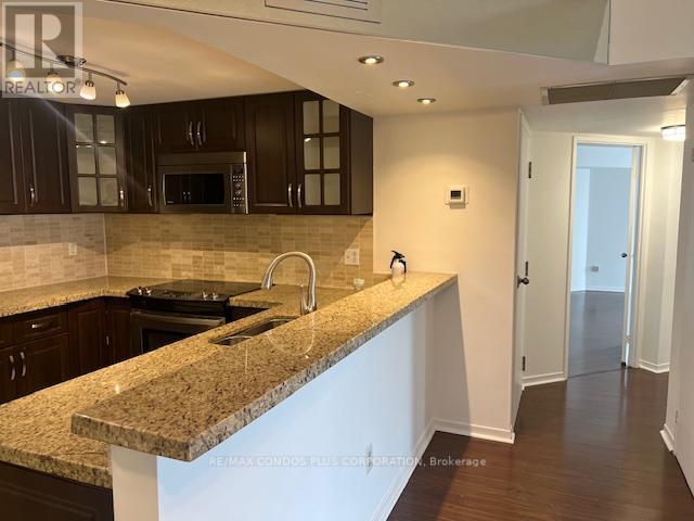 2515 - 1001 Bay Street, Toronto, Ontario  M5S 3A6 - Photo 6 - C12872116