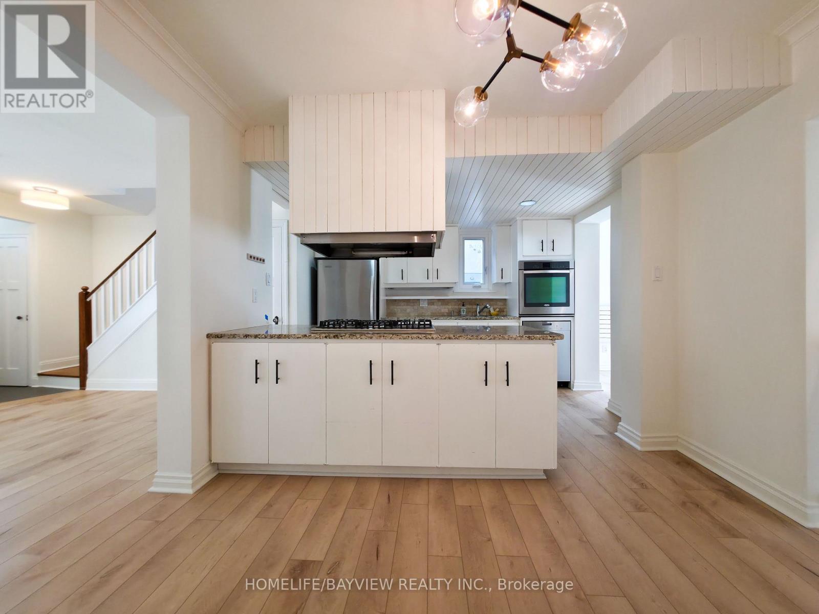 46 Fairfield Road, Toronto, Ontario  M4P 1T2 - Photo 10 - C12872124