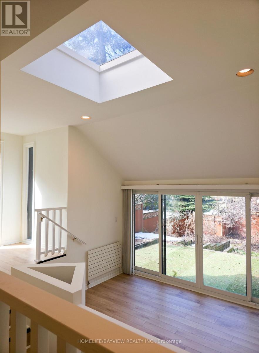 46 Fairfield Road, Toronto, Ontario  M4P 1T2 - Photo 16 - C12872124