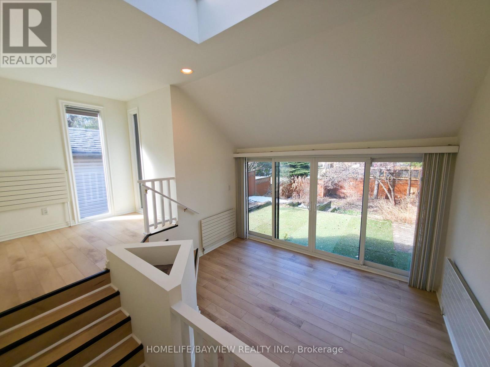 46 Fairfield Road, Toronto, Ontario  M4P 1T2 - Photo 19 - C12872124