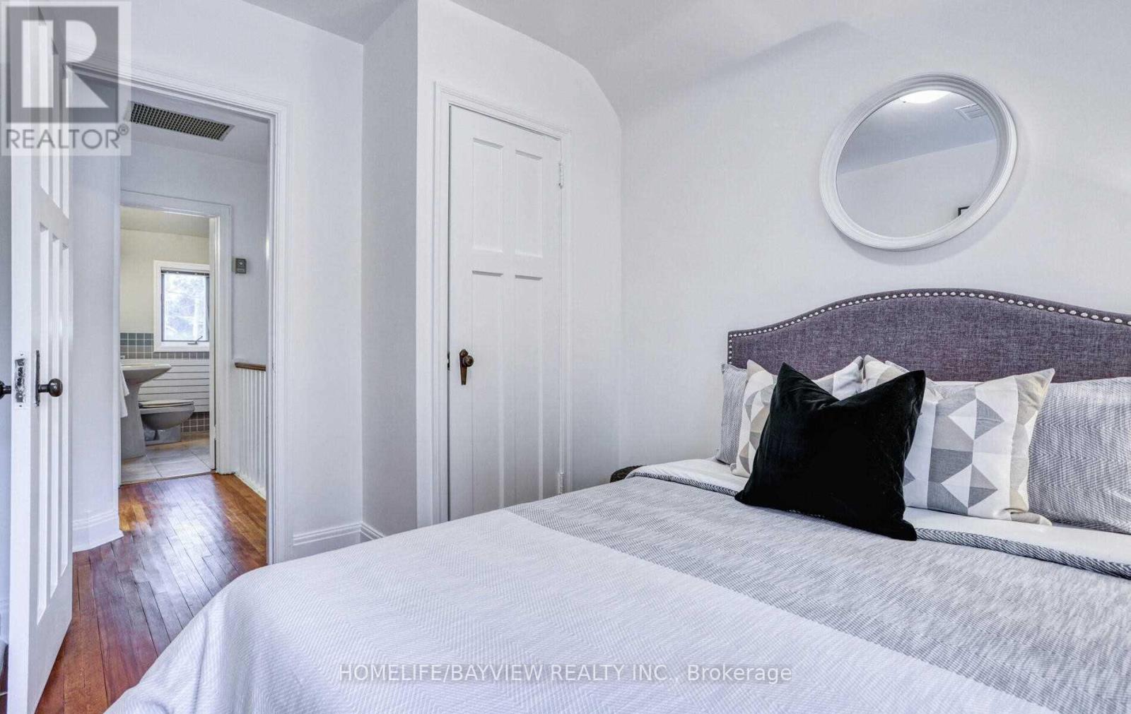 46 Fairfield Road, Toronto, Ontario  M4P 1T2 - Photo 25 - C12872124