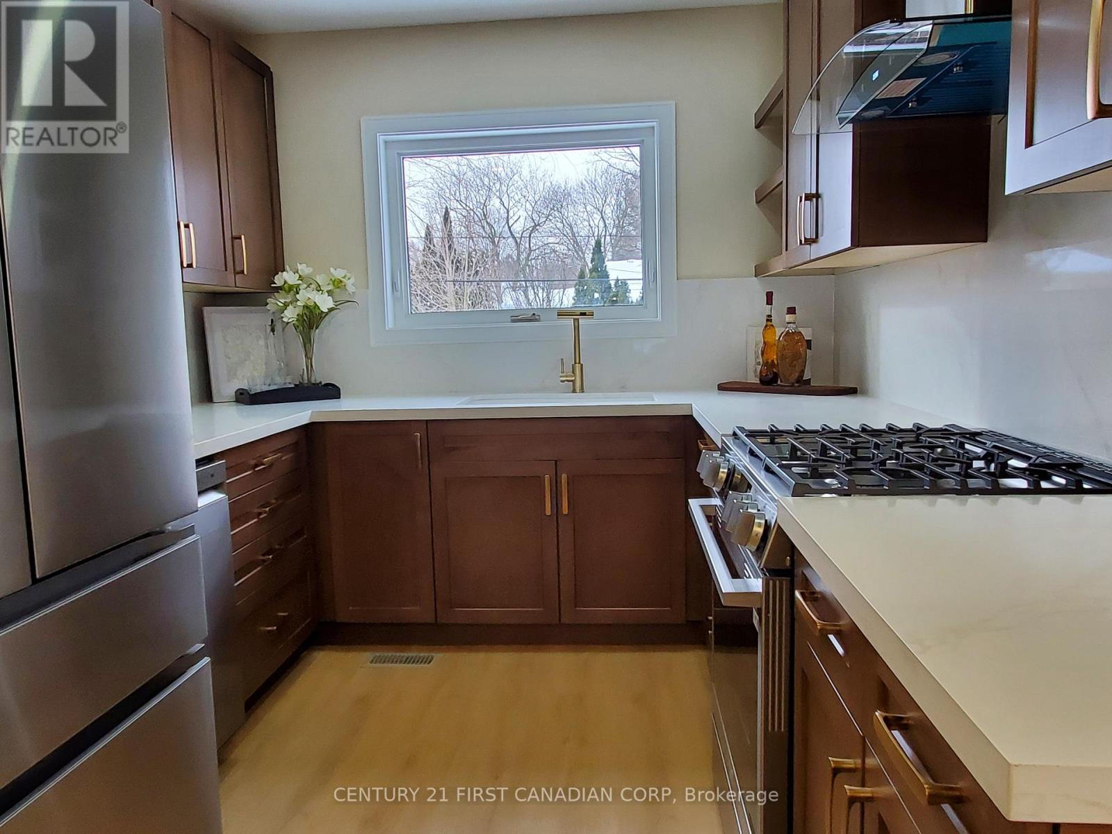 375 Colville Boulevard, London South, Ontario  N6K 2J4 - Photo 12 - X12872108