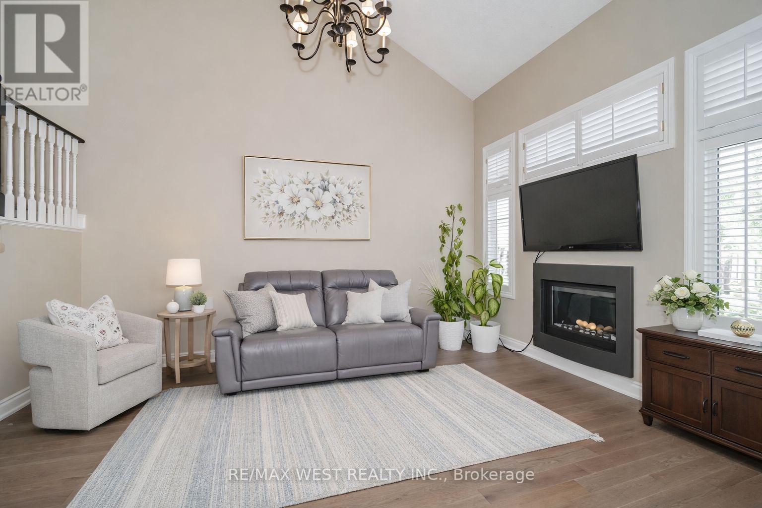 181 Thicket Crescent, Pickering (Highbush), Ontario  L1V 6S8 - Photo 9 - E12872026