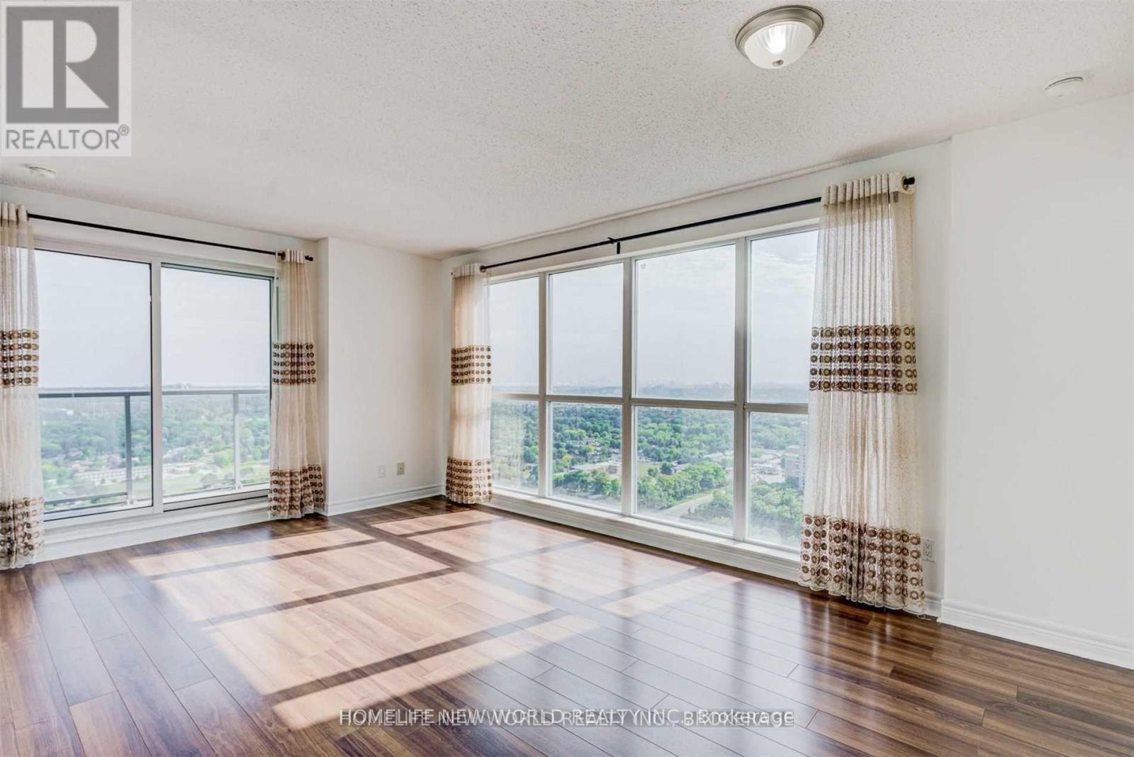 3602 - 50 Town Centre Court, Toronto (Bendale), Ontario  M1P 4Y7 - Photo 2 - E12872066