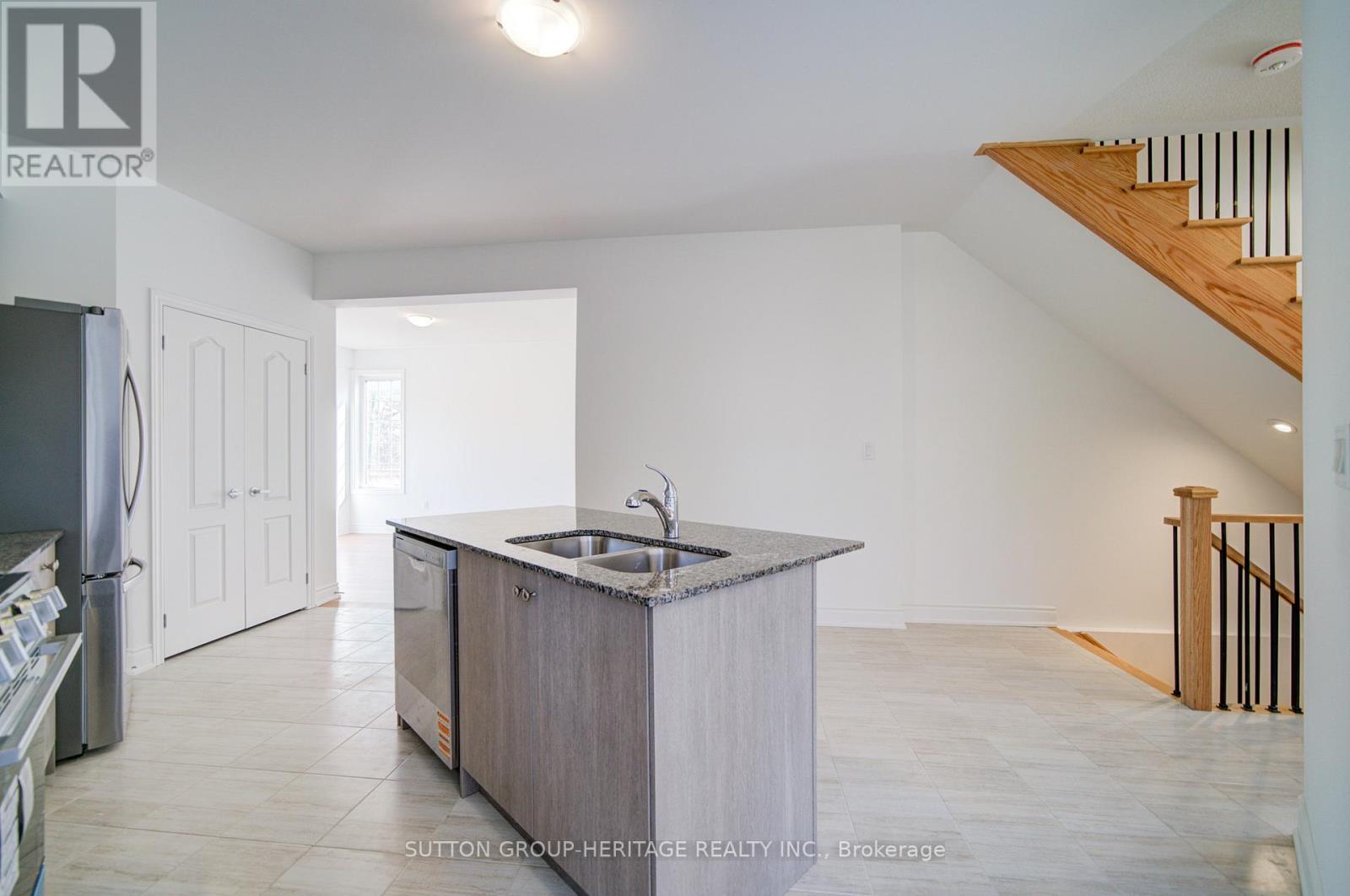 21 Deer Creek Court, Toronto, Ontario  M1C 1N8 - Photo 15 - E12872134