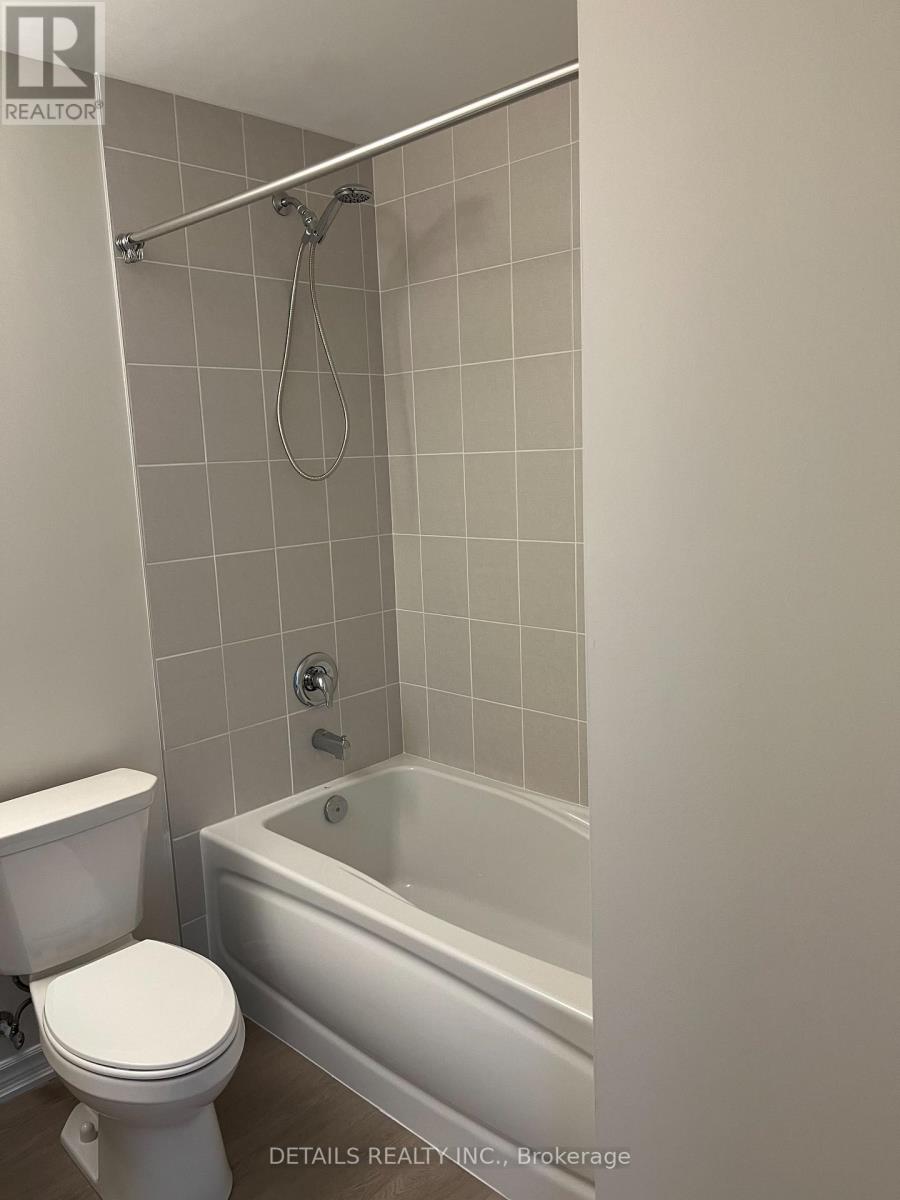 403 - 1350 Hemlock Road, Ottawa, Ontario  K1K 5C2 - Photo 5 - X12872086