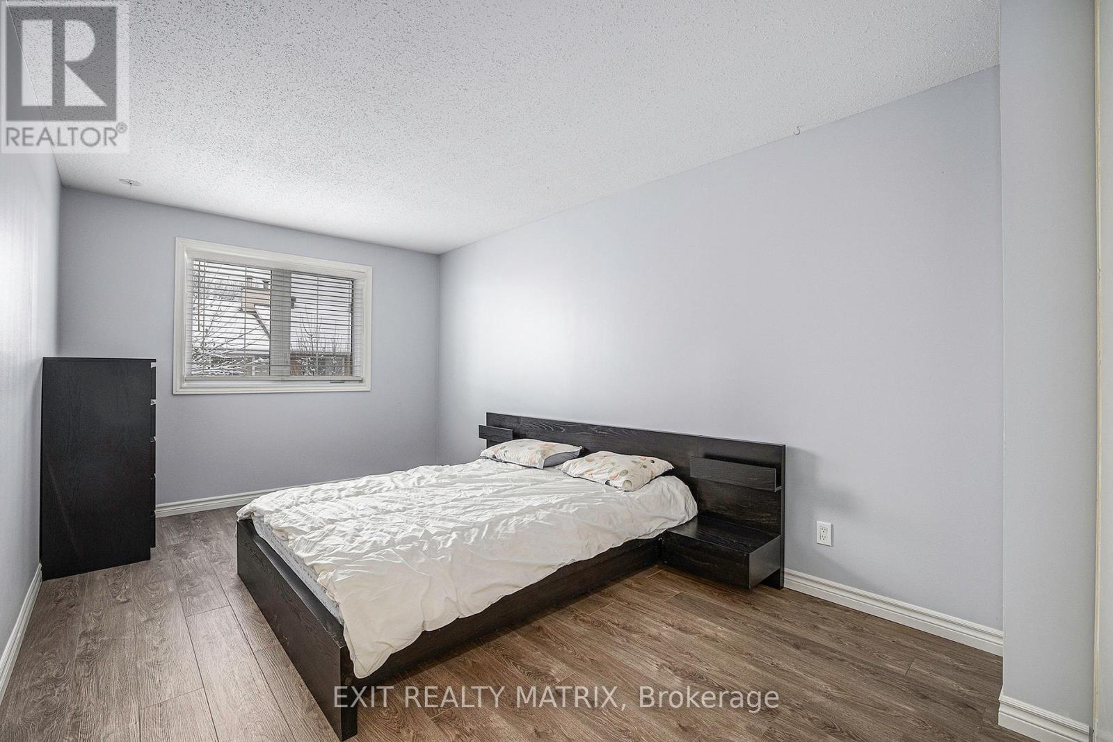 24 Oakhaven Private, Ottawa, Ontario  K1K 4K1 - Photo 12 - X12872162