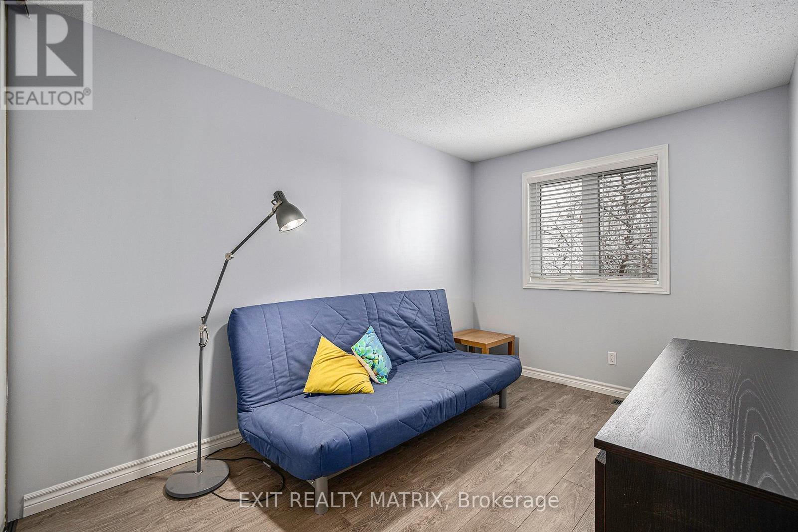 24 Oakhaven Private, Ottawa, Ontario  K1K 4K1 - Photo 13 - X12872162