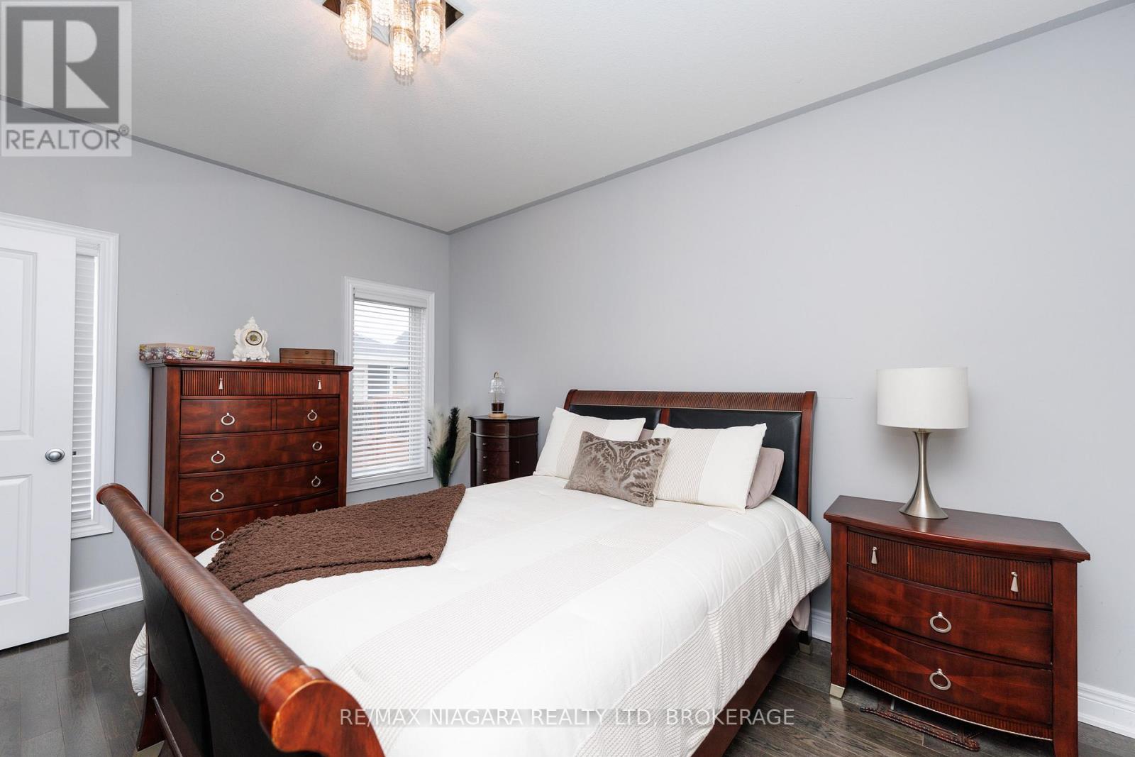 4049 Village Creek Drive, Fort Erie, Ontario  L0S 1S0 - Photo 18 - X12871982