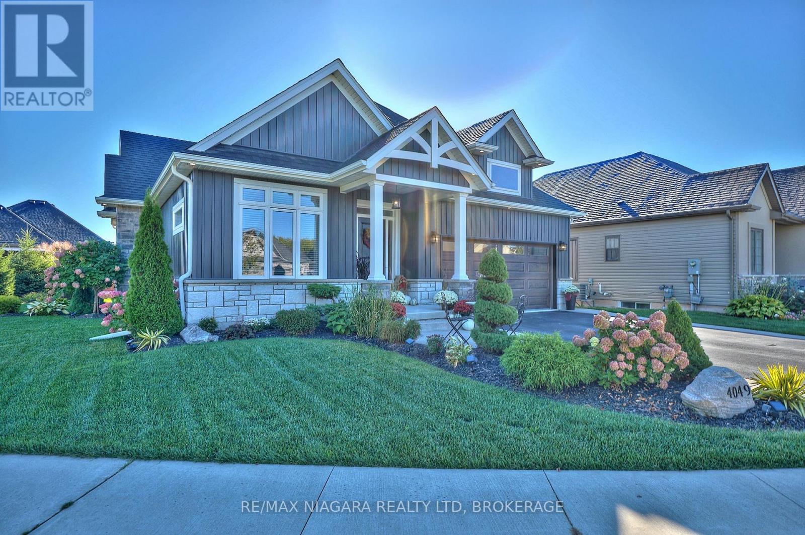 4049 Village Creek Drive, Fort Erie, Ontario  L0S 1S0 - Photo 2 - X12871982