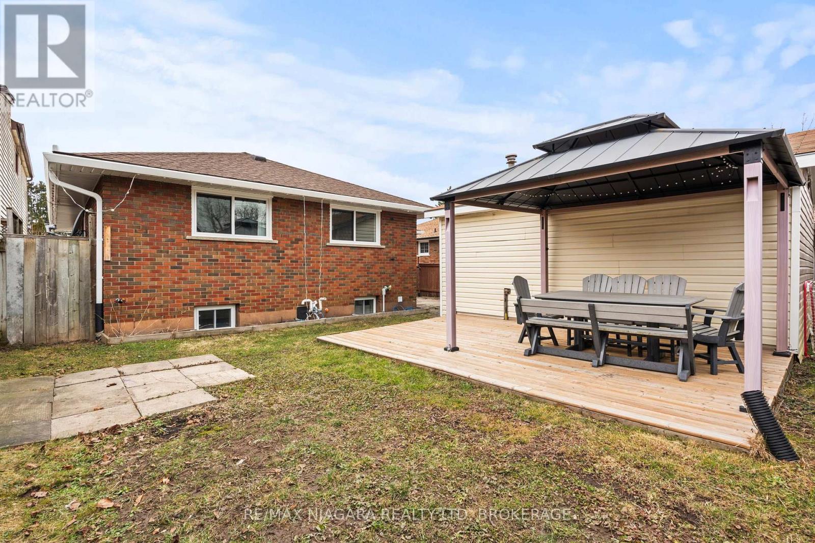 447 David Street, Welland, Ontario  L3B 2B7 - Photo 21 - X12872088