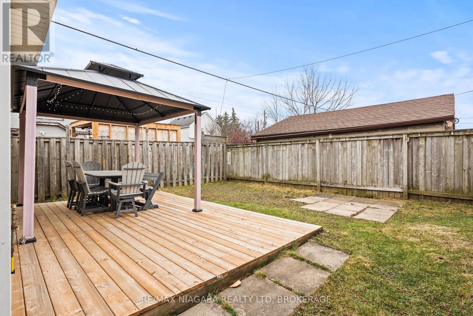 447 David Street, Welland, Ontario  L3B 2B7 - Photo 22 - X12872088