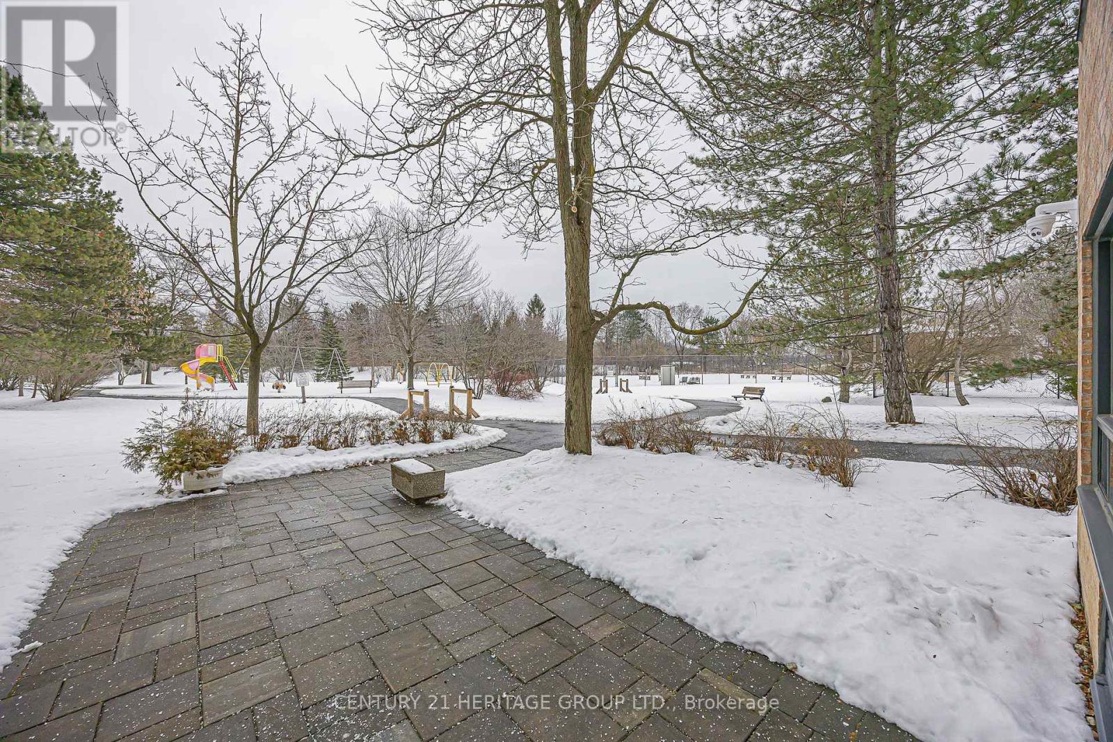 227 - 155 Main Street N, Newmarket (Bristol-London), Ontario  L3Y 8C2 - Photo 24 - N12871926