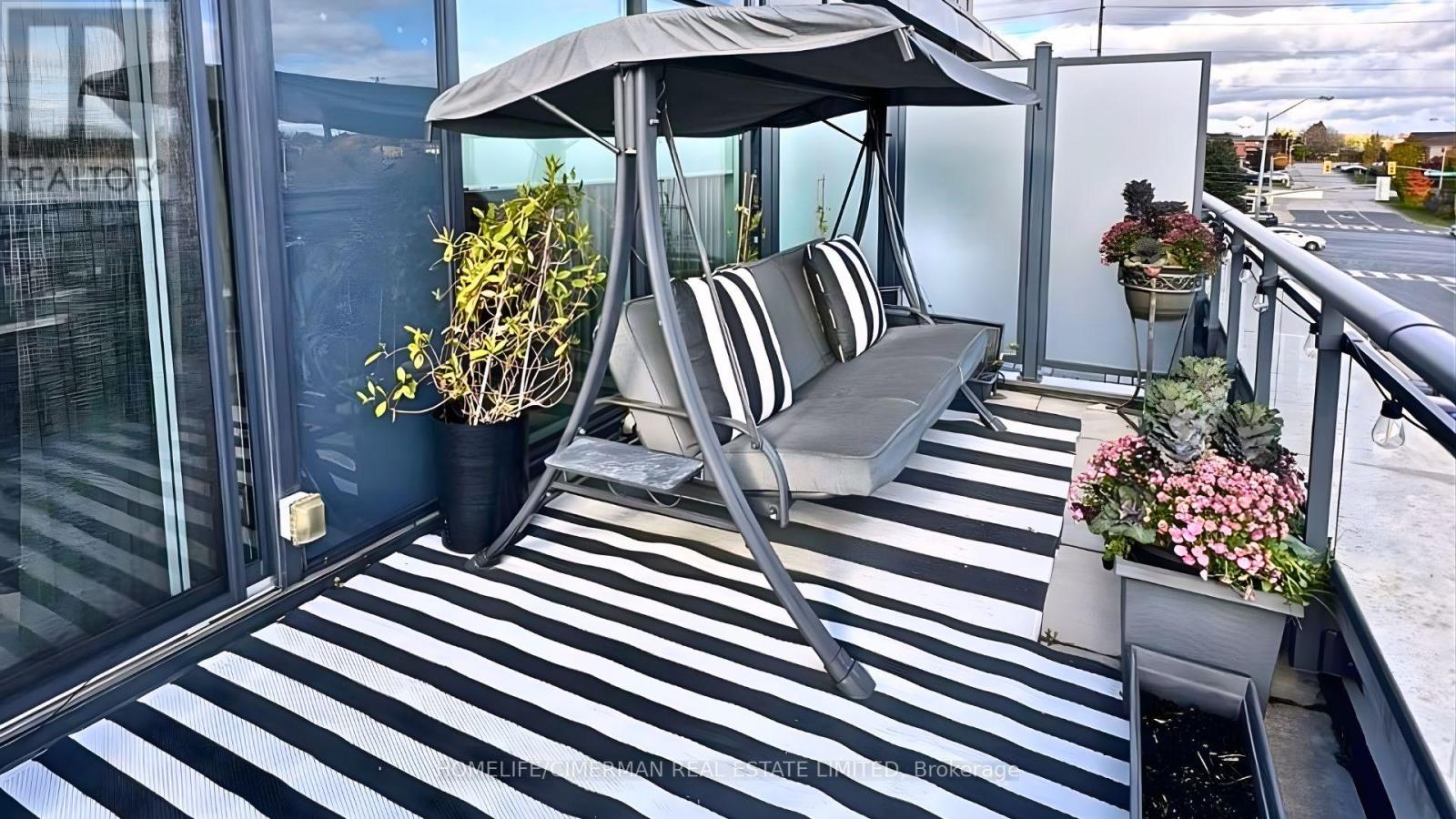 118 - 12 Woodstream Boulevard, Vaughan (Vaughan Grove), Ontario  L4L 8C3 - Photo 13 - N12871984