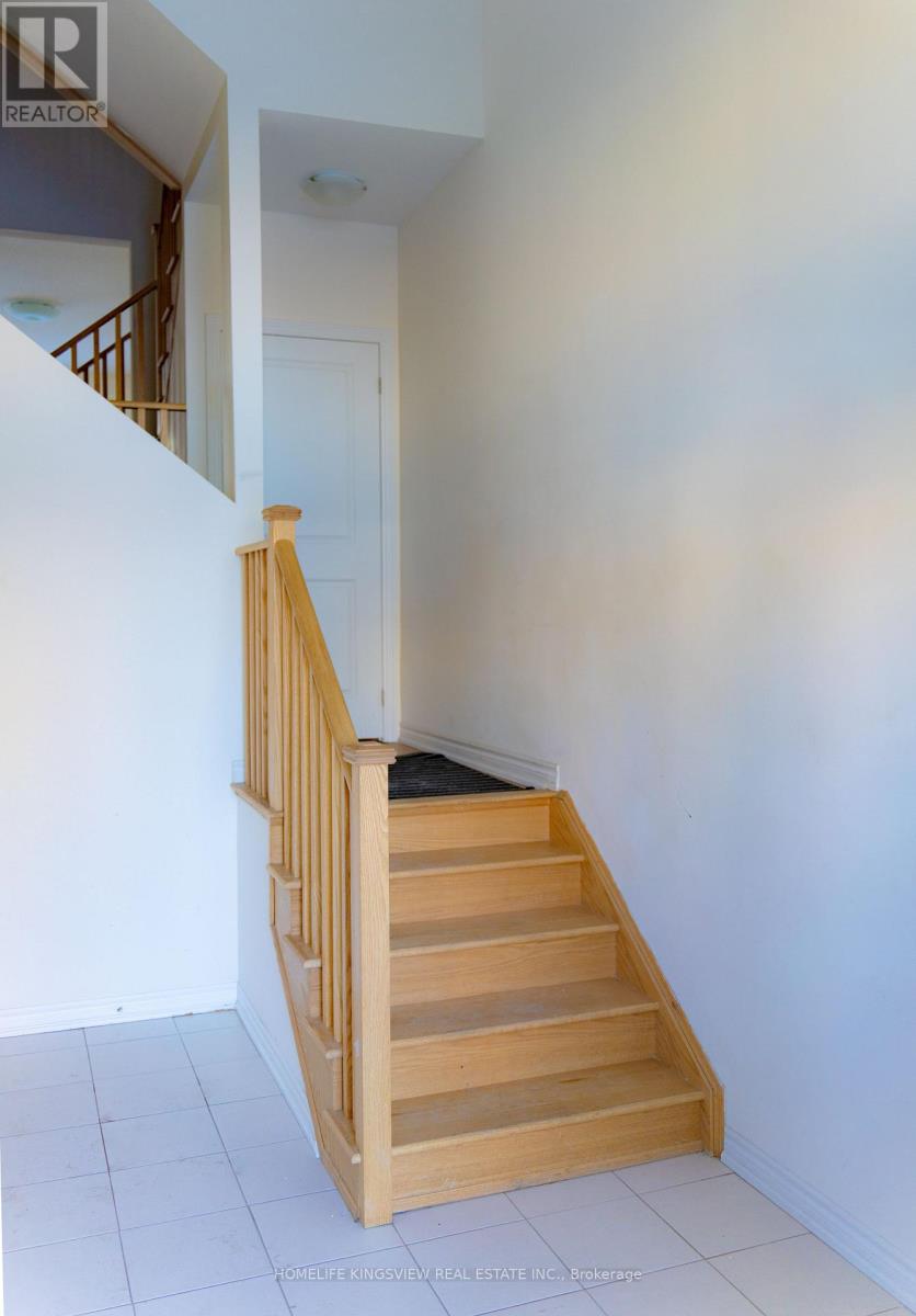 2146 Speare Court, Innisfil, Ontario  L9S 0M9 - Photo 3 - N12823532