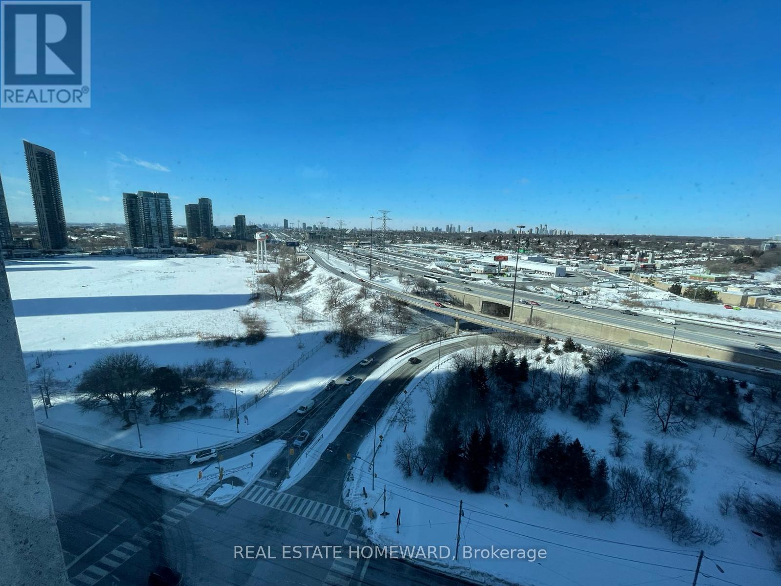 1802 - 2121 Lake Shore Boulevard W, Toronto, Ontario  M8V 4E9 - Photo 21 - W12764068