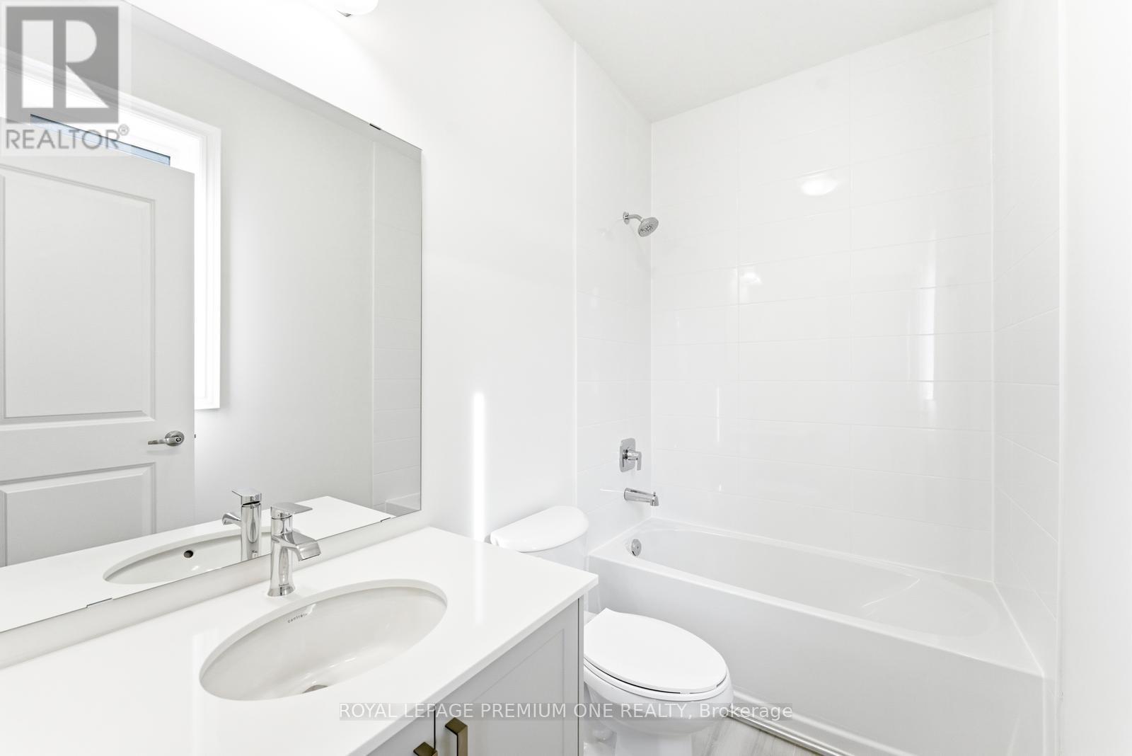 8 Raspberry Ridge Avenue, Caledon, Ontario  L7C 1R5 - Photo 33 - W12870968