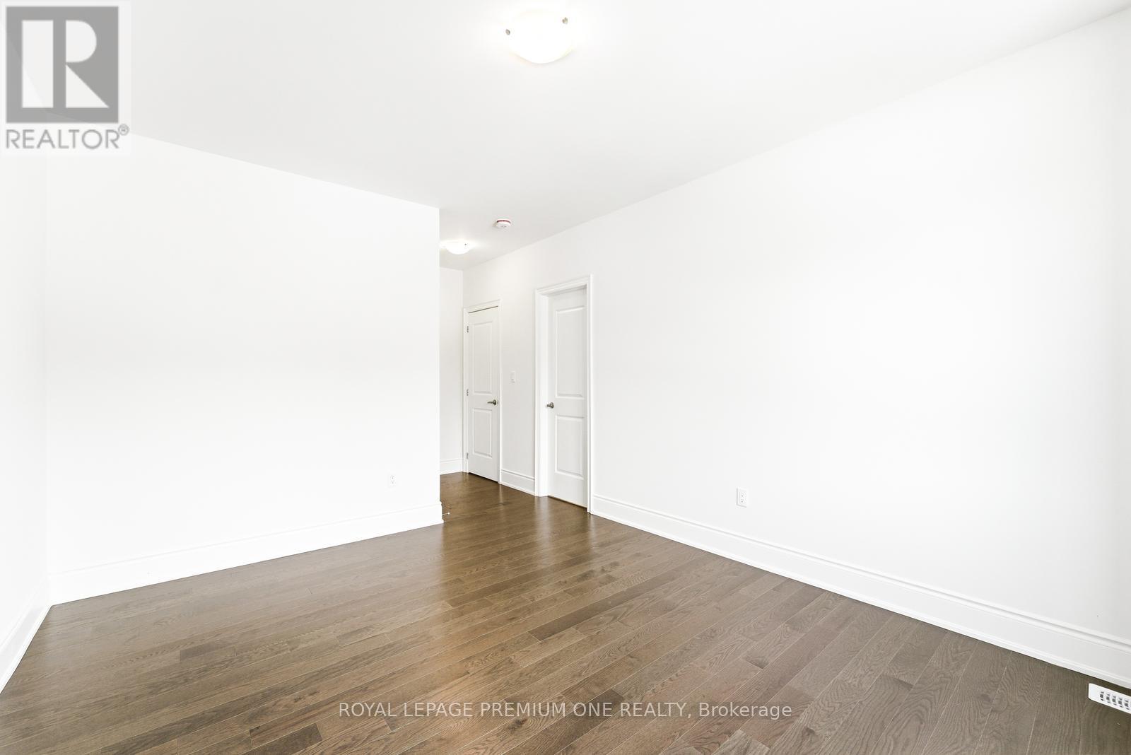 8 Raspberry Ridge Avenue, Caledon, Ontario  L7C 1R5 - Photo 36 - W12870968