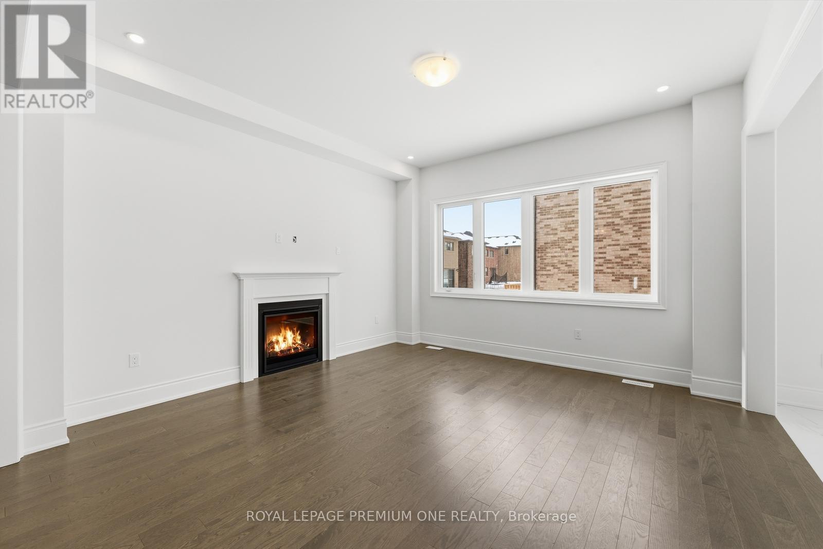 8 Raspberry Ridge Avenue, Caledon, Ontario  L7C 1R5 - Photo 8 - W12870968