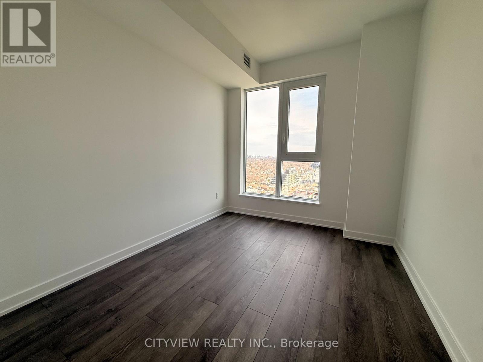 1404 - 1007 The Queensway, Toronto, Ontario  M8Z 0H4 - Photo 3 - W12871882