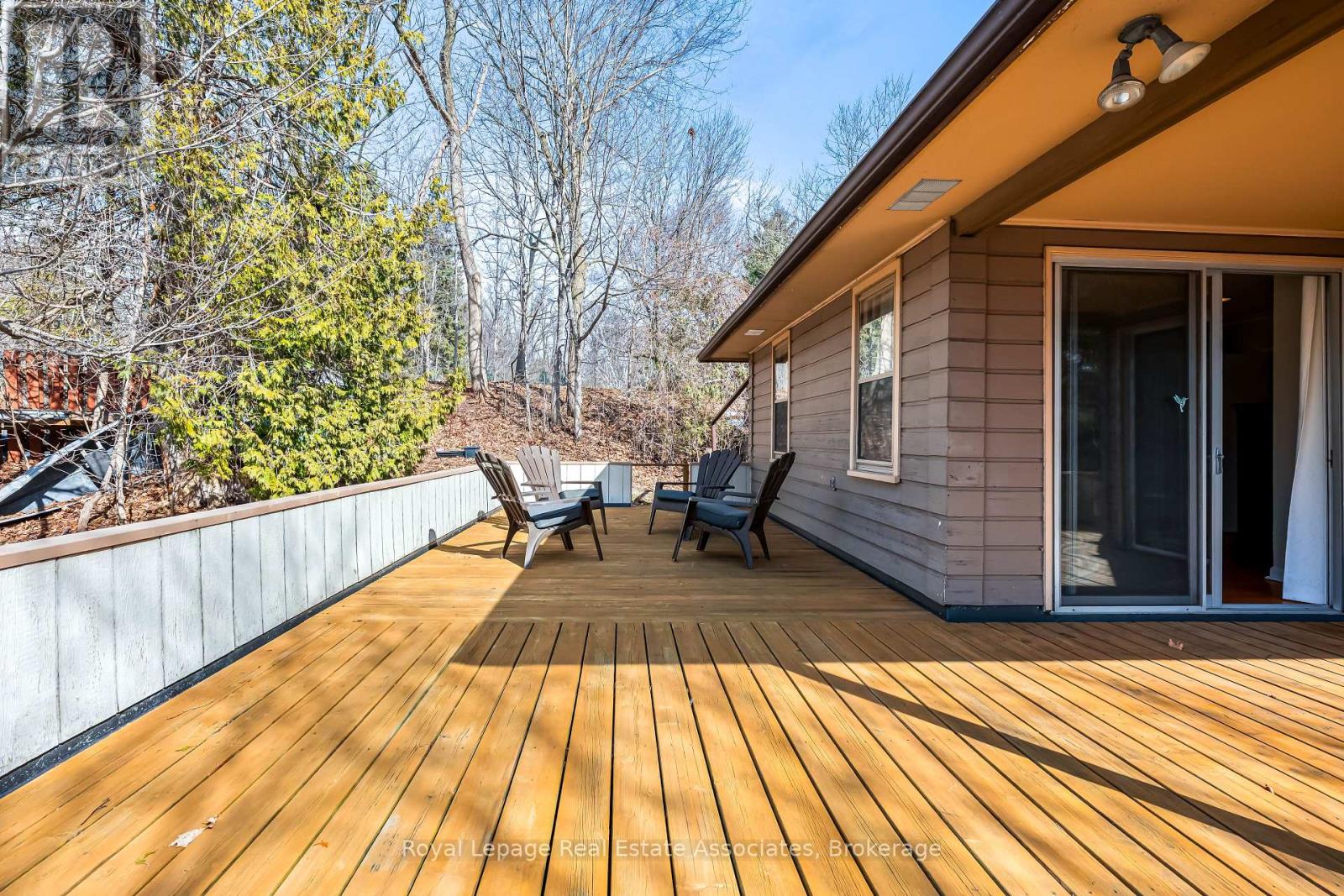 8 Ann Street, Halton Hills, Ontario  L7G 2V2 - Photo 19 - W12871886