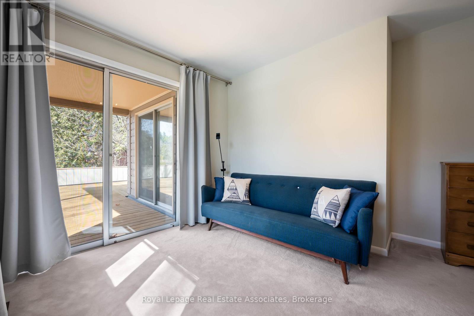 8 Ann Street, Halton Hills, Ontario  L7G 2V2 - Photo 25 - W12871886