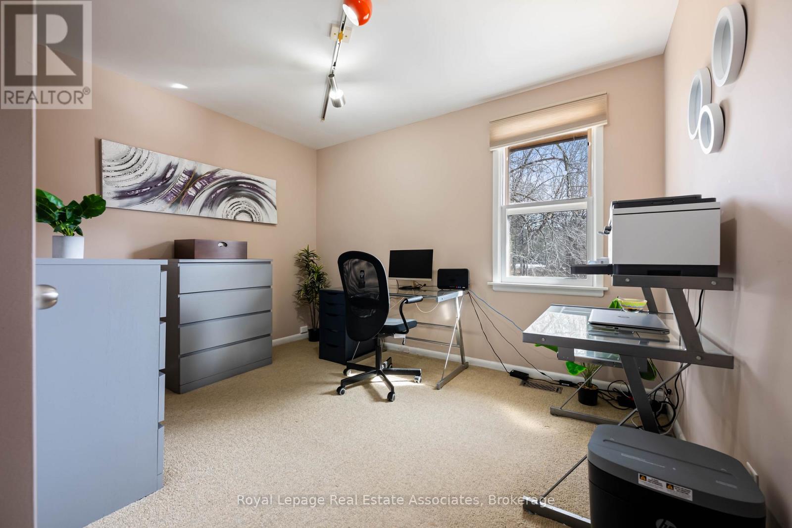 8 Ann Street, Halton Hills, Ontario  L7G 2V2 - Photo 30 - W12871886