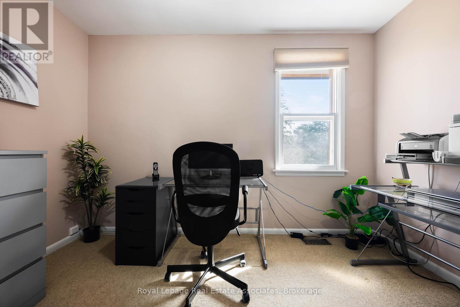 8 Ann Street, Halton Hills, Ontario  L7G 2V2 - Photo 31 - W12871886